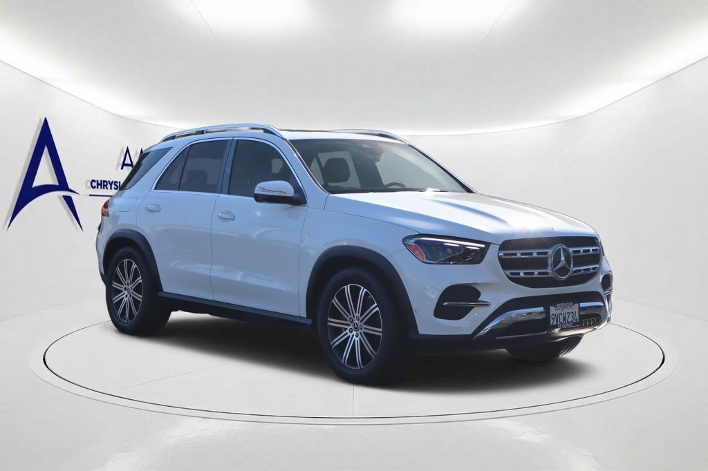 Used 2026 Mercedes-Benz GLE 350 4MATIC image 3