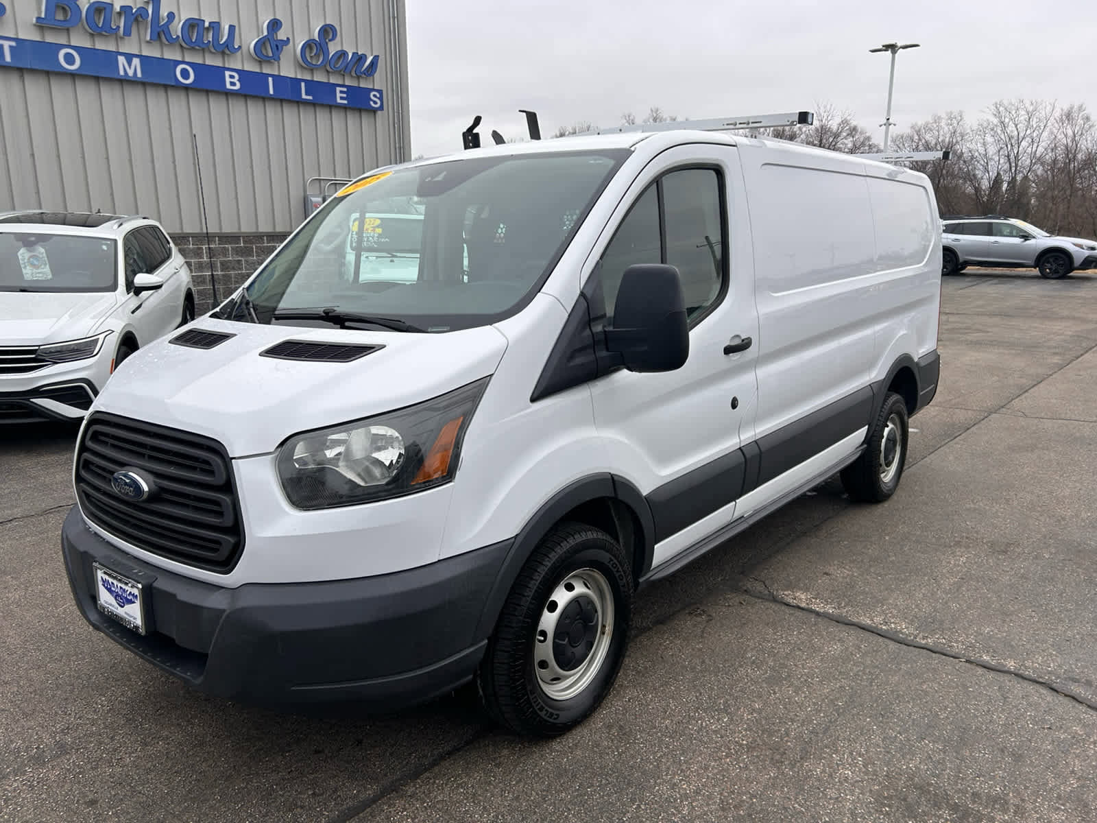 Used 2015 Ford Transit 250 130 Low Roof image 7