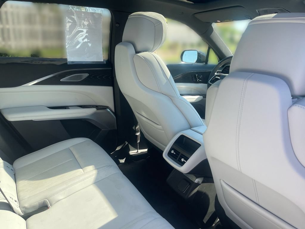 Certified 2024 Cadillac Lyriq Sport w/ LPO, Floor Liner Package AWD/4WD image 40