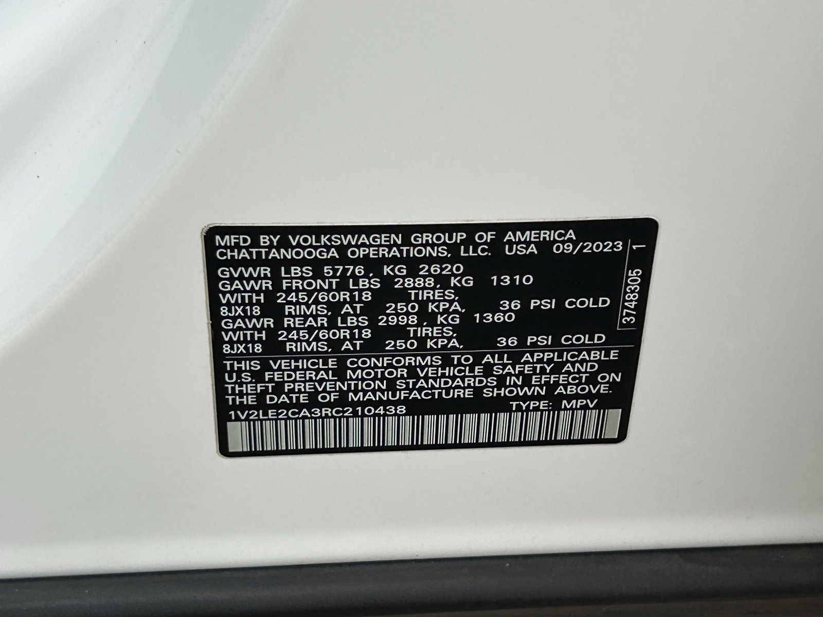Used 2024 Volkswagen Atlas Cross Sport SE AWD/4WD image 35