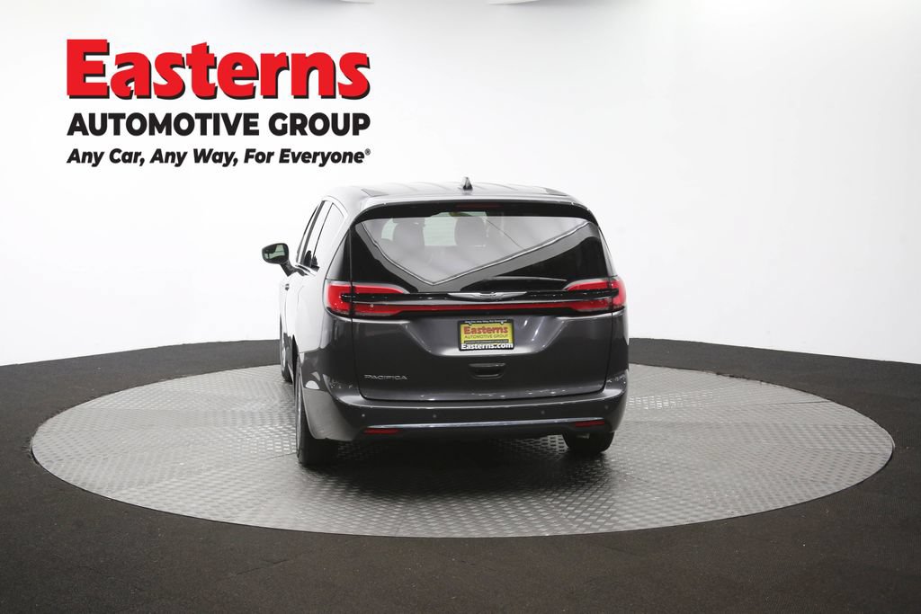 Used 2023 Chrysler Pacifica Touring-L FWD image 67