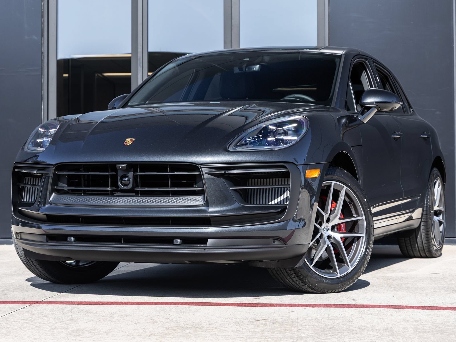 Certified 2026 Porsche Macan S AWD/4WD video 1