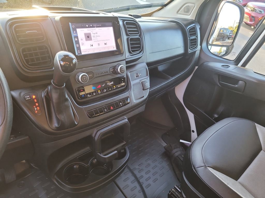 Used 2024 RAM ProMaster 2500 w/ Convenience Group image 18