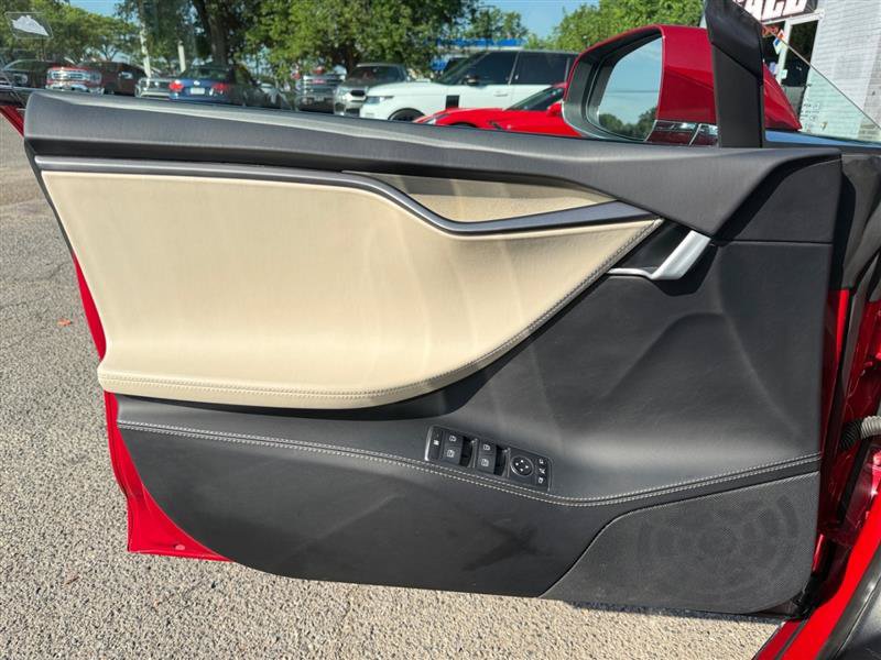 Used 2021 Tesla Model S Long Range AWD/4WD image 32