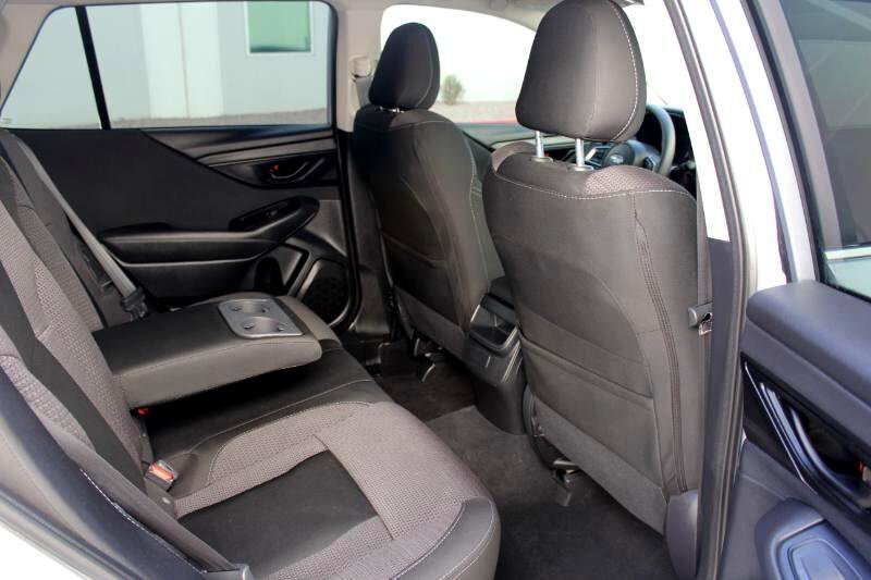 Used 2025 Subaru Outback 2.5i Basic image 14