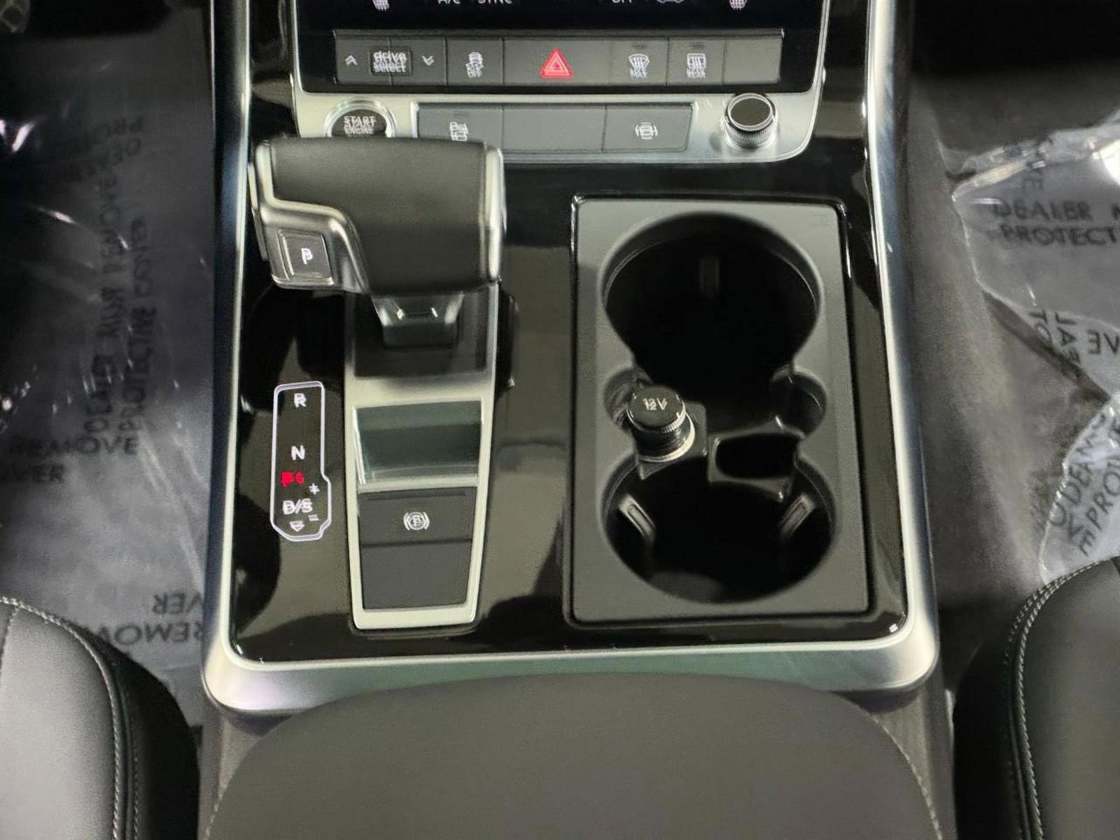 Certified 2023 Audi Q8 Premium w/ Convenience Package AWD/4WD image 10