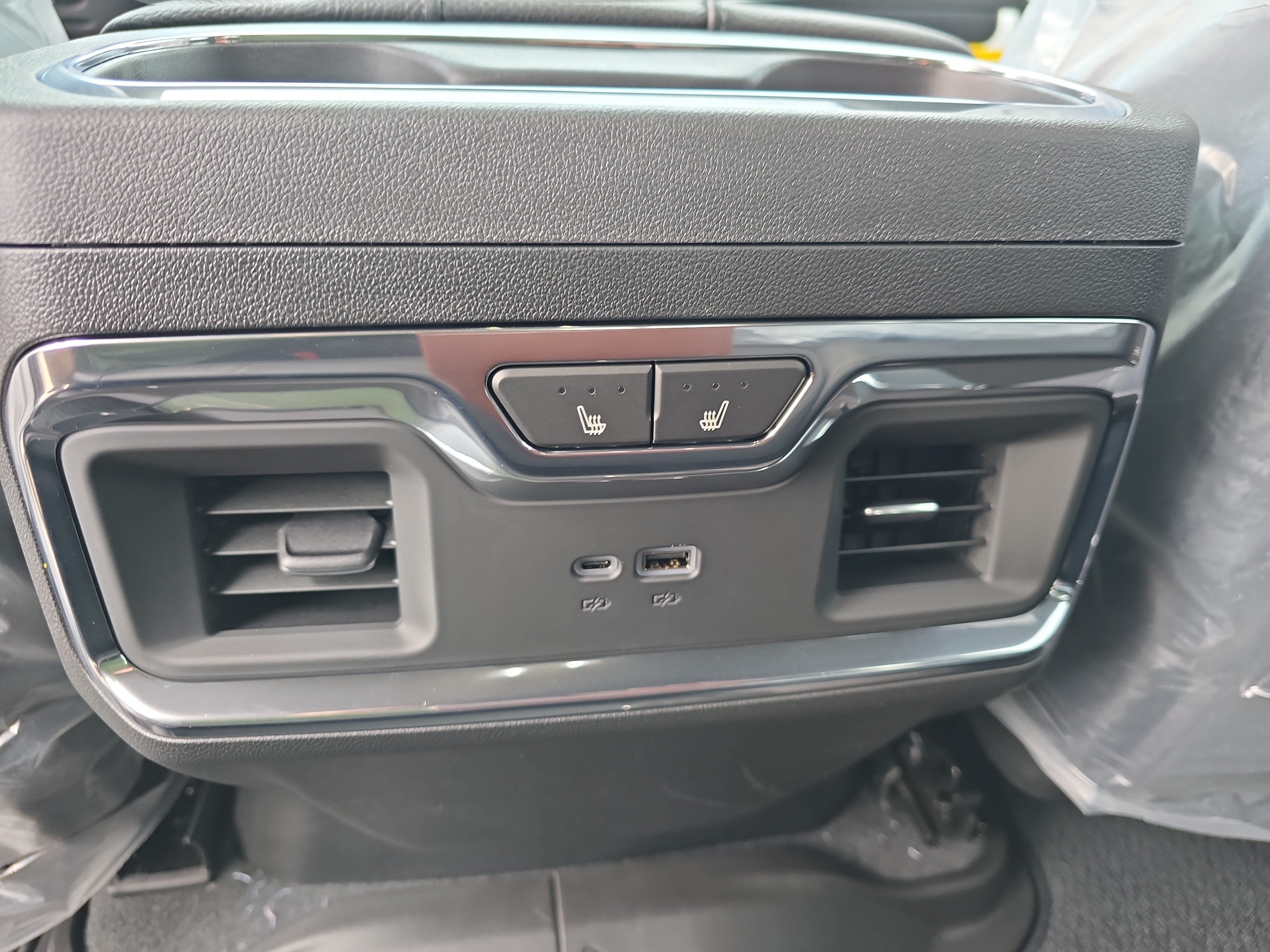 New 2026 GMC Sierra 1500 Denali w/ Technology Package AWD/4WD image 16