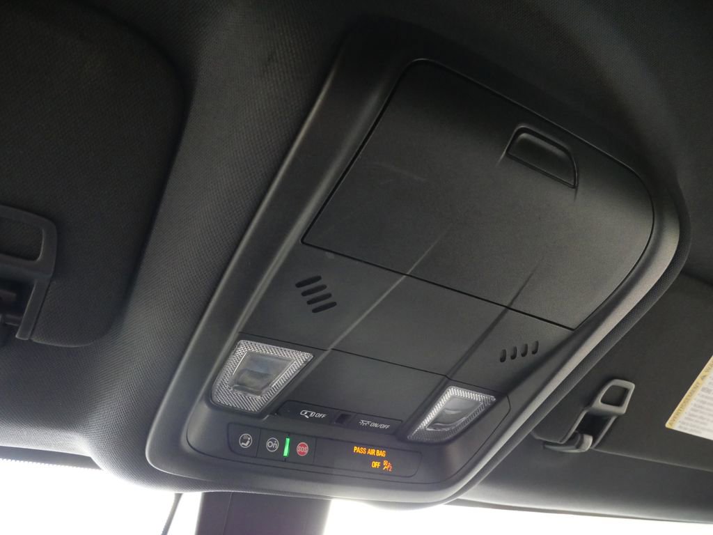 Used 2023 Chevrolet Equinox RS AWD/4WD image 16