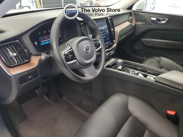 Certified 2023 Volvo XC60 B5 Plus w/ Protection Package Premier AWD/4WD image 15
