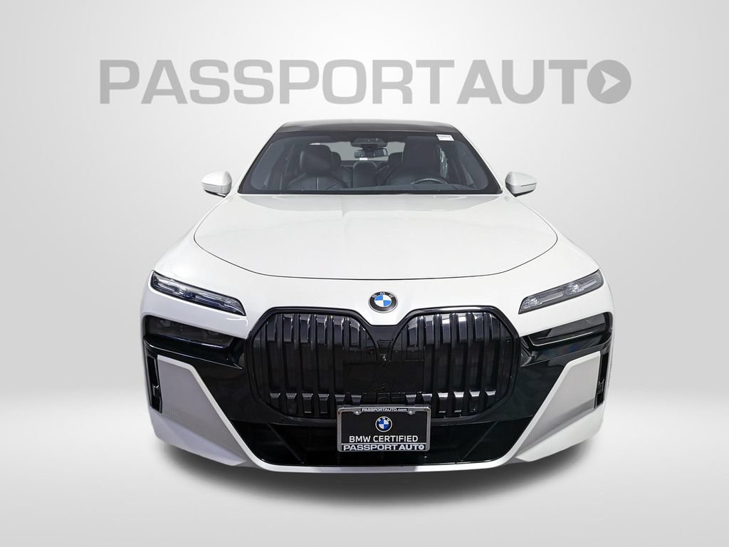 Certified 2024 BMW 760i xDrive AWD/4WD image 12