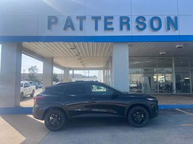 New 2026 Chevrolet Trax LT w/ Driver Confidence Package
