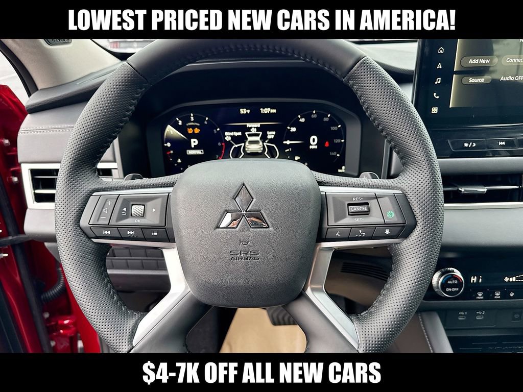 New 2025 Mitsubishi Outlander SE image 12