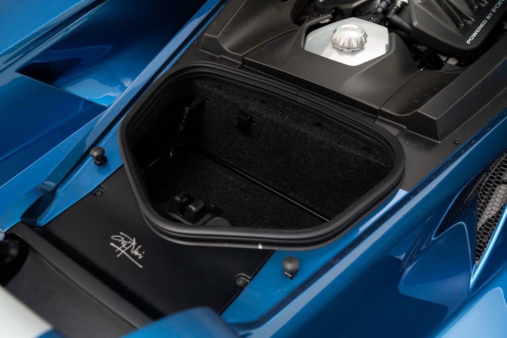 Used 2019 Ford GT RWD image 47