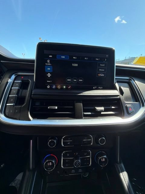 Used 2021 Chevrolet Tahoe Z71 w/ Luxury Package AWD/4WD image 11