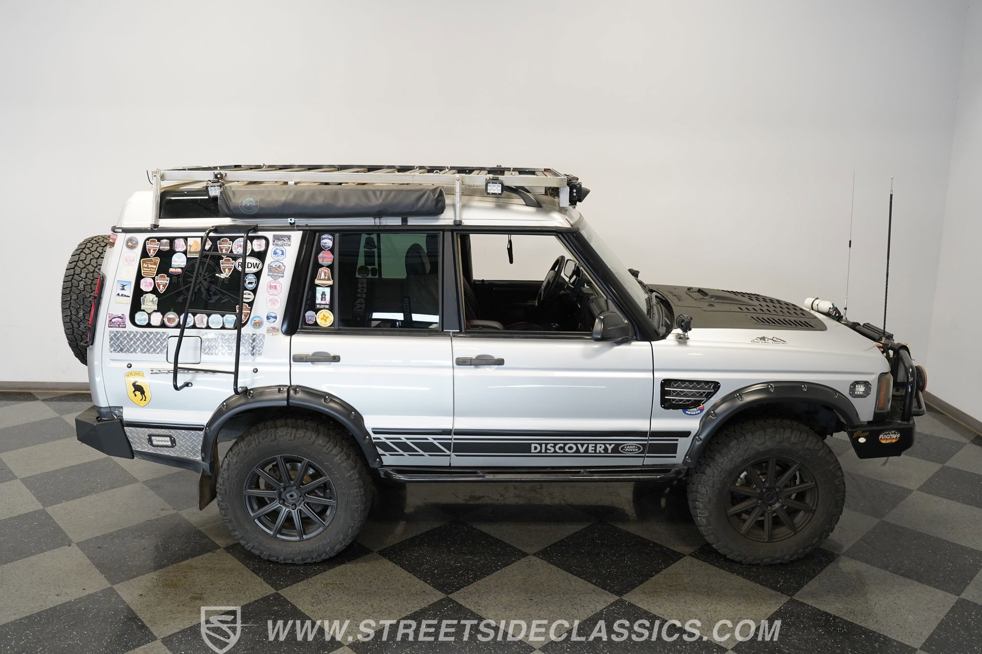 Used 2003 Land Rover Discovery SE image 18