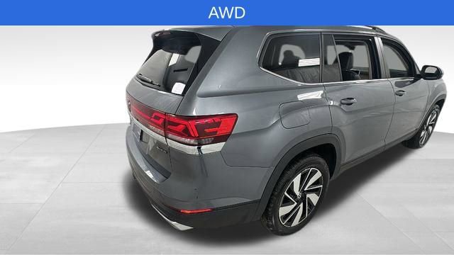 Used 2024 Volkswagen Atlas SE AWD/4WD image 3