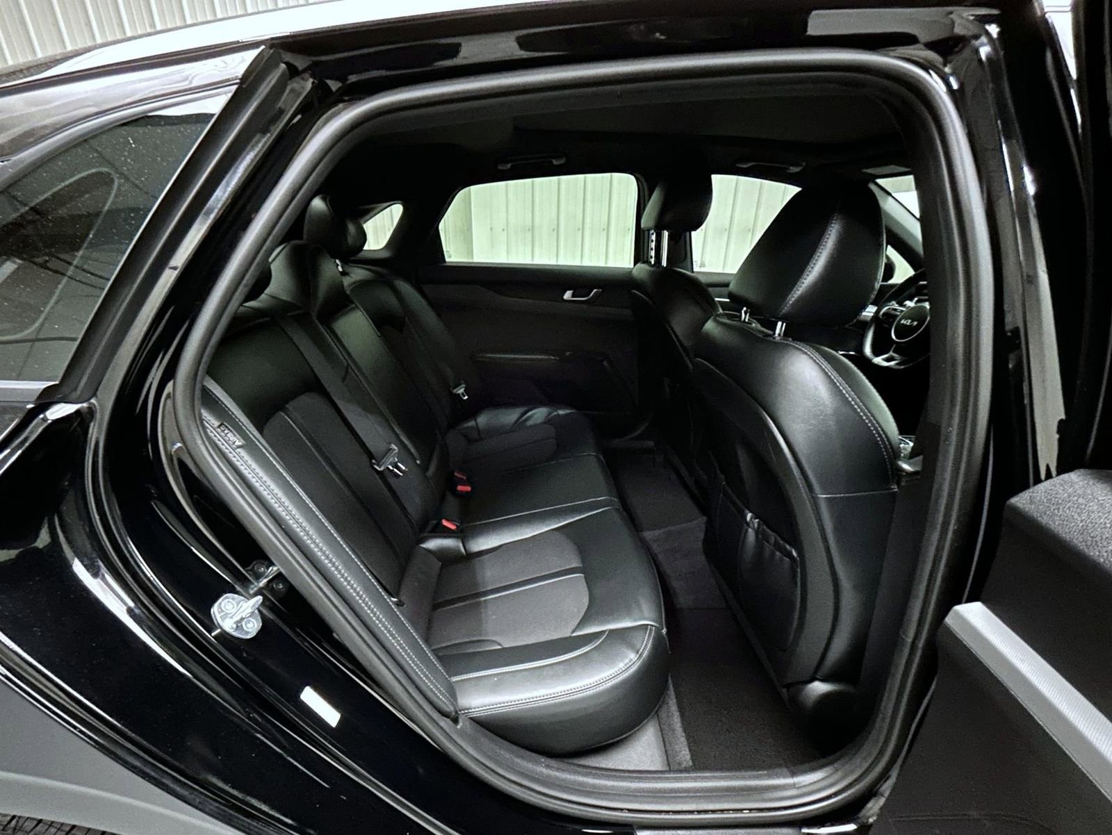 Used 2023 Kia K5 GT-Line image 18