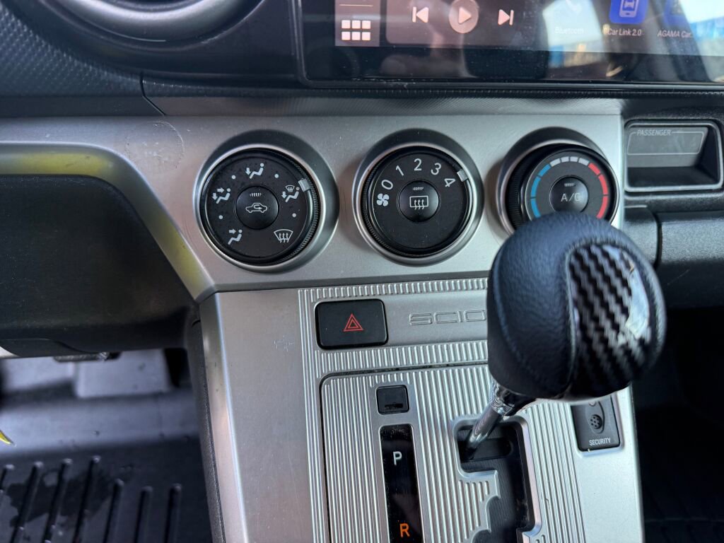 Used 2011 Scion xB image 15