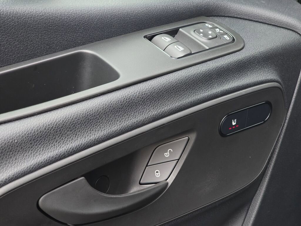New 2025 Mercedes-Benz Sprinter 2500 image 20