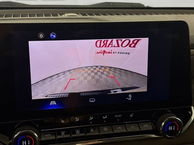 Used 2024 Chevrolet Colorado ZR2 w/ Safety Package image 16