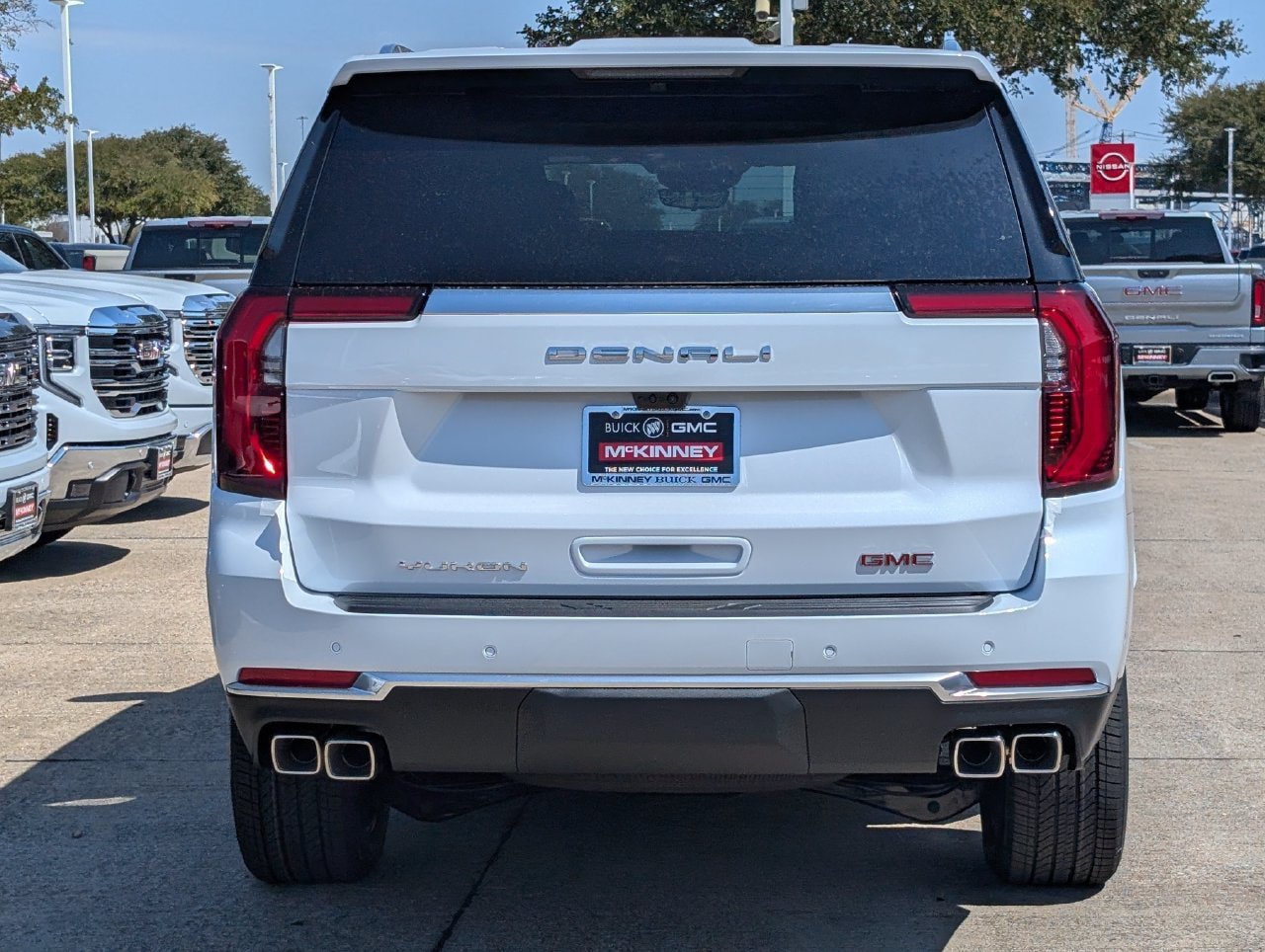 New 2027 GMC Yukon Denali w/ Advanced Technology Package AWD/4WD image 5