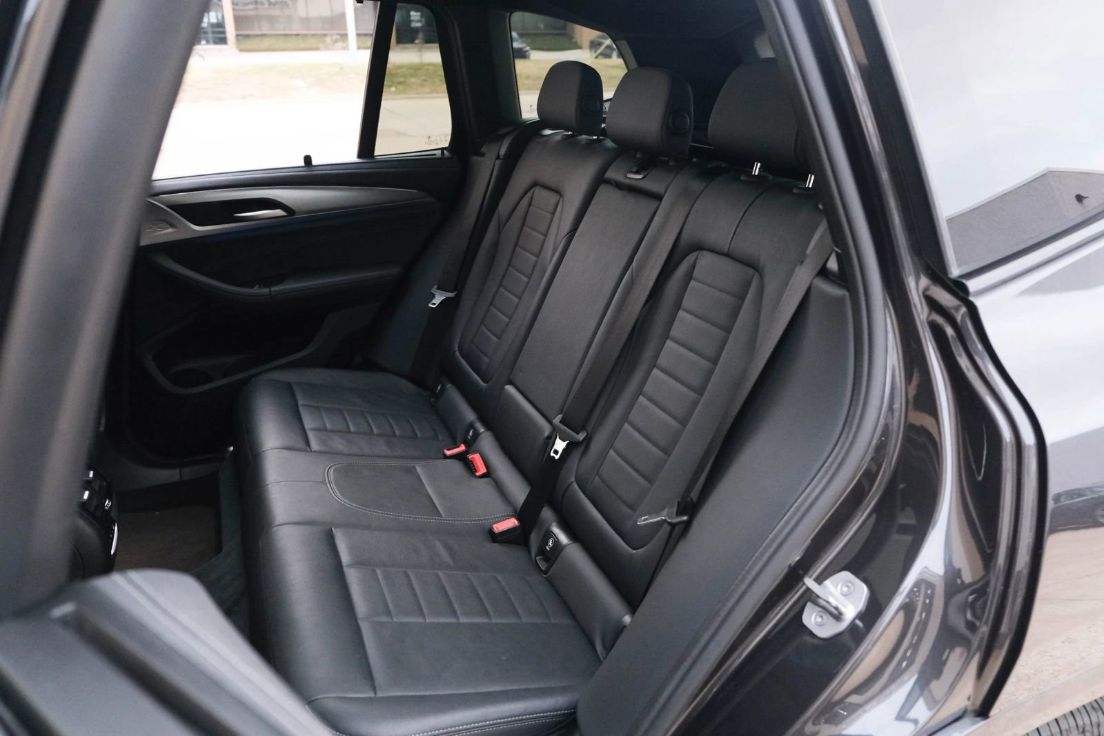 Used 2021 BMW X3 M40i w/ Premium Package image 28