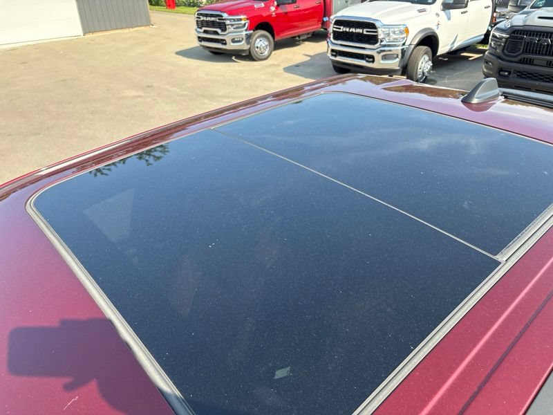 Used 2021 RAM 1500 Limited AWD/4WD image 44