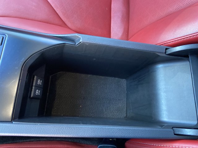 Used 2020 Toyota Camry XSE image 41