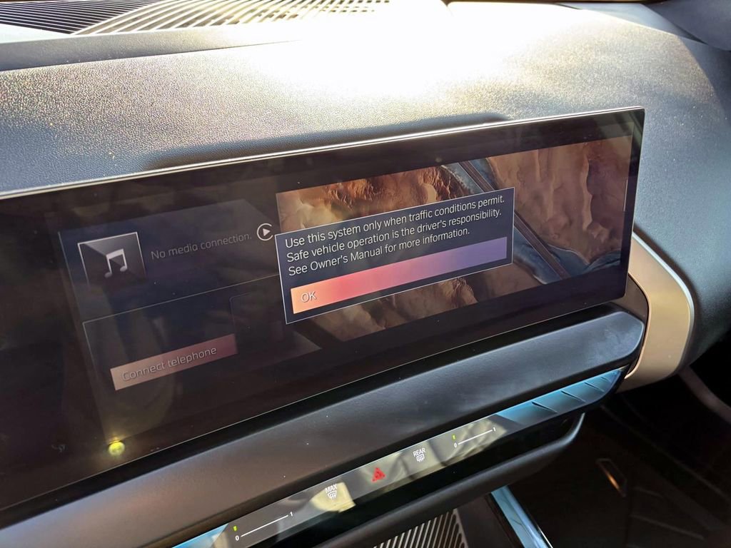 Certified 2023 BMW iX xDrive50 w/ Sport Package image 18