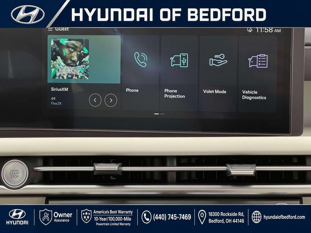 Used 2025 Hyundai Tucson SE AWD/4WD image 23