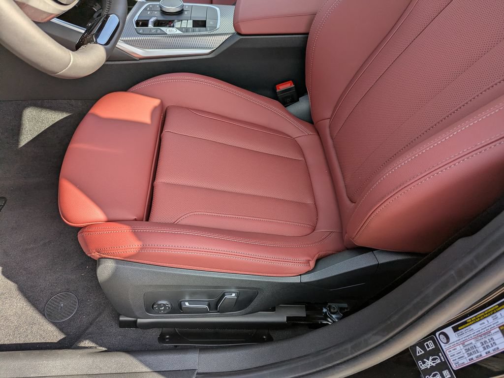 New 2026 BMW 330i xDrive Sedan w/ Convenience Package AWD/4WD image 12