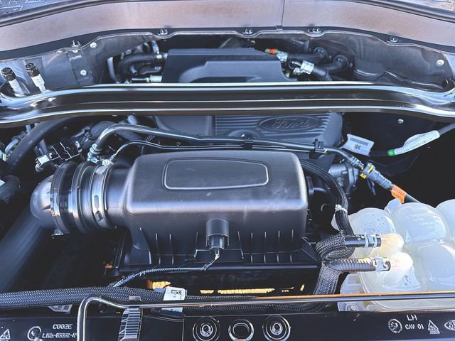 Used 2020 Ford Explorer Limited image 31