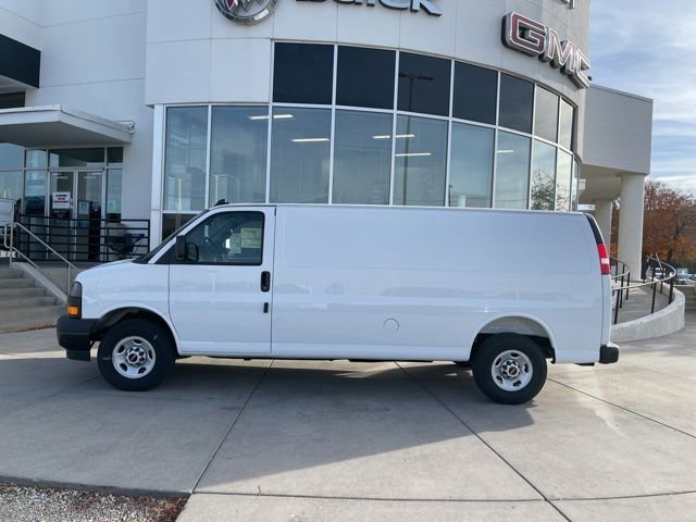New 2025 GMC Savana 3500 Extended w/ Driver Convenience Package image 3