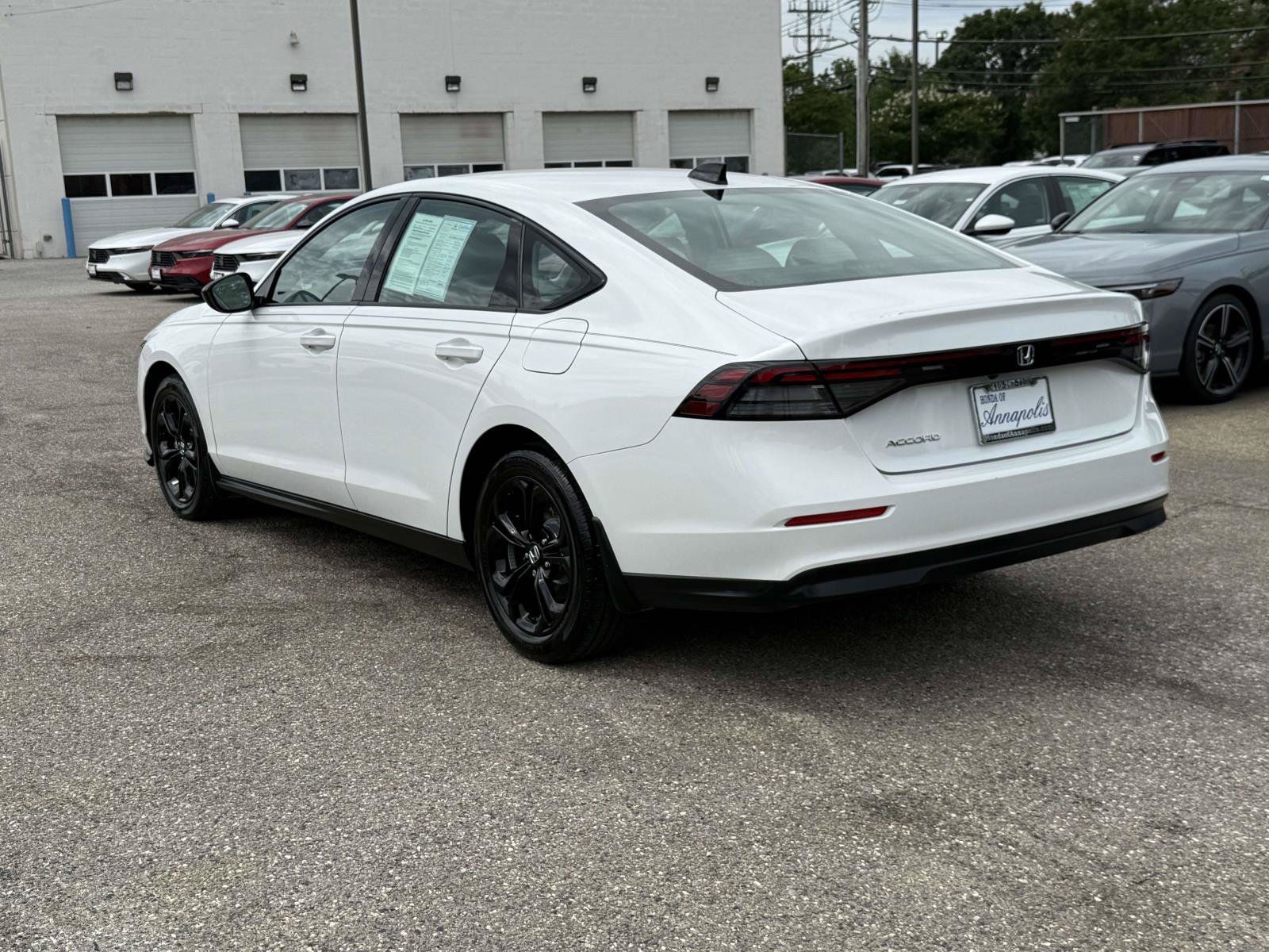 Certified 2025 Honda Accord SE image 21