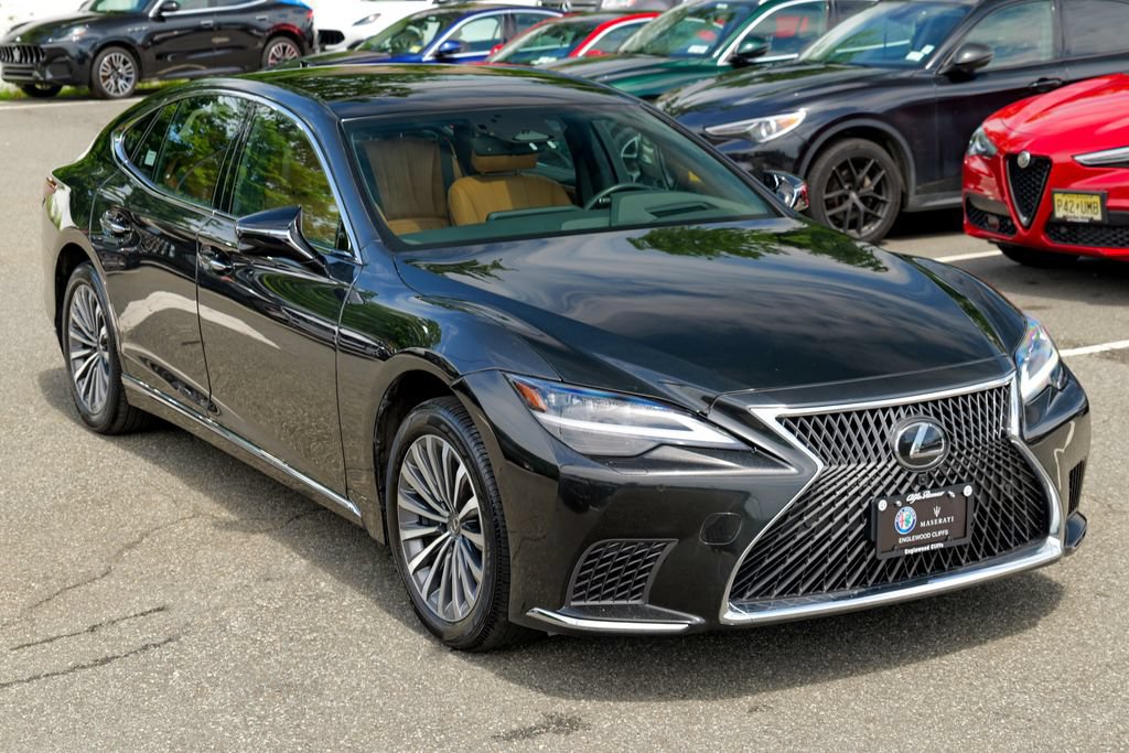 Used 2024 Lexus LS 500 AWD w/ Interior Upgrade Package image 9
