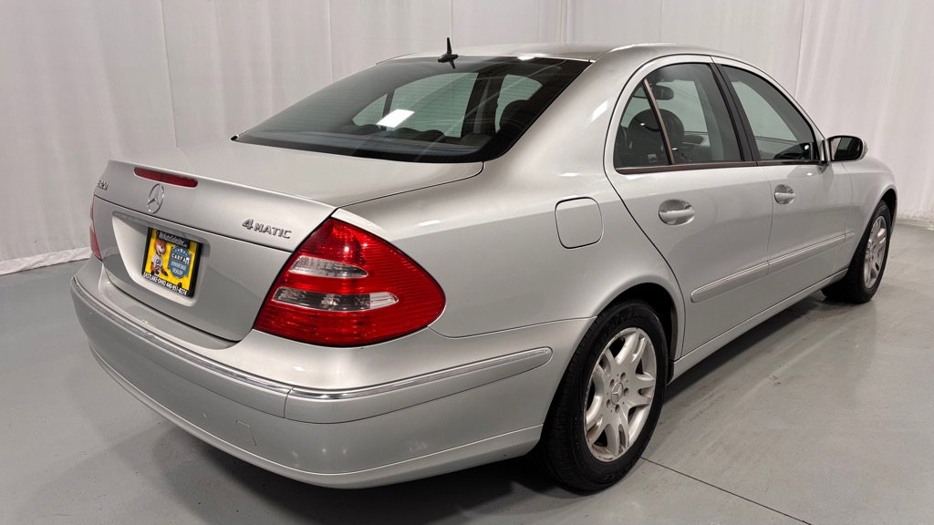 Used 2004 Mercedes-Benz E 320 4MATIC Sedan image 5