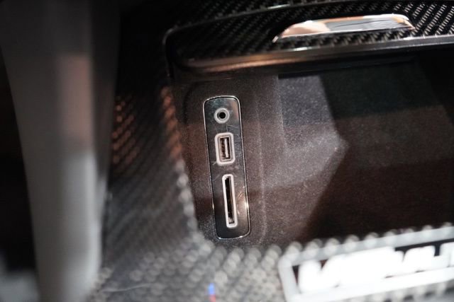 Used 2024 Maserati Levante Trofeo image 29