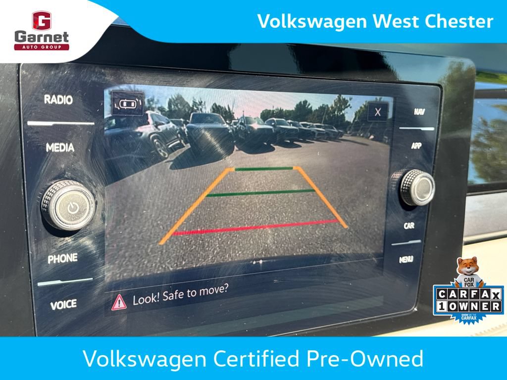 Certified 2025 Volkswagen Taos SEL AWD/4WD image 25