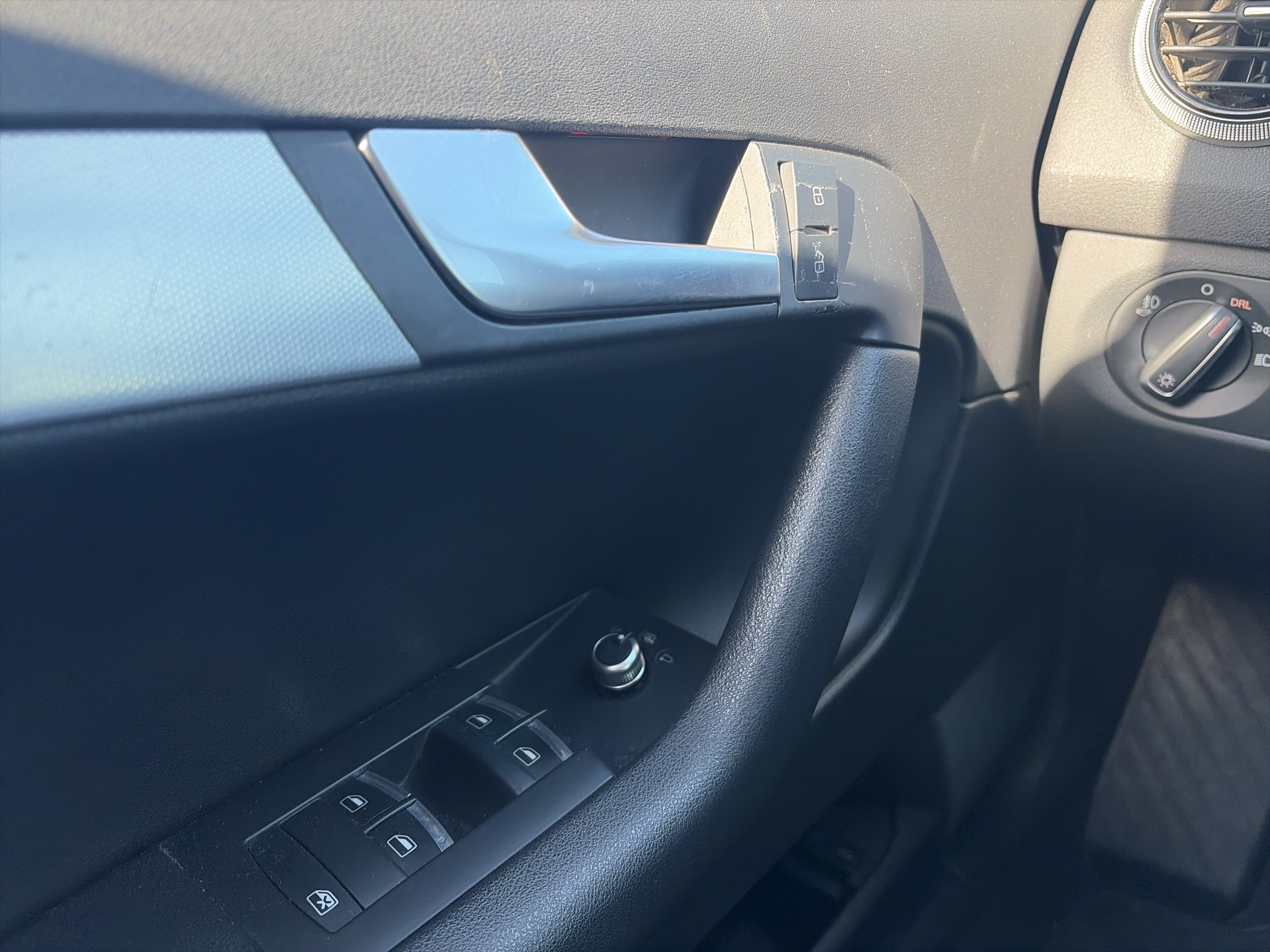 Used 2013 Audi A3 TDI Premium Plus FWD image 25
