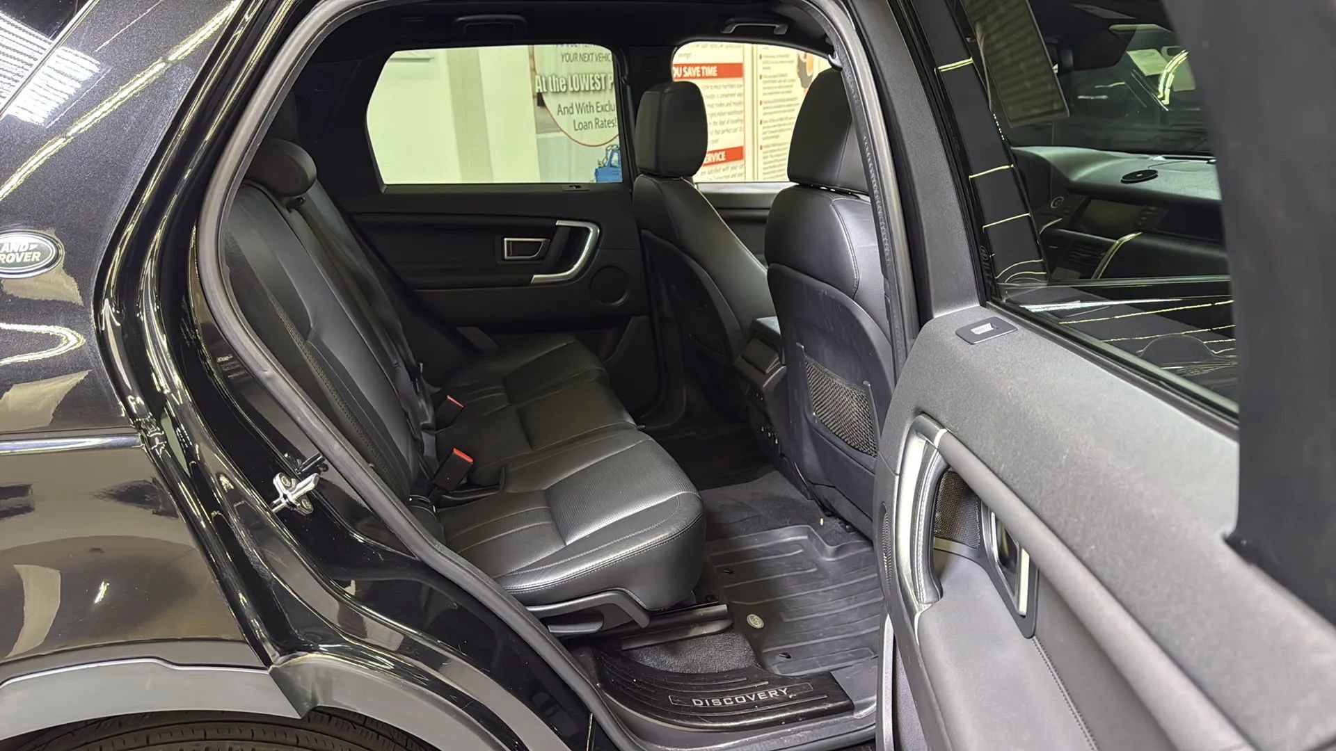 Used 2016 Land Rover Discovery Sport HSE image 20