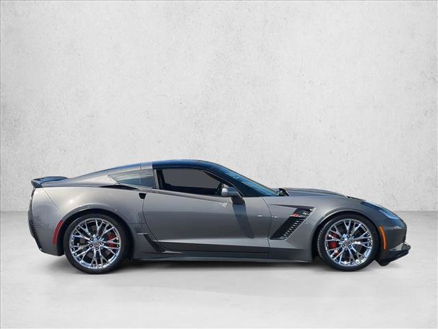 Used 2015 Chevrolet Corvette Z06 w/ 3LZ Preferred Equipment Group RWD image 4