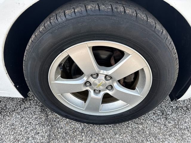 Used 2014 Chevrolet Cruze LT FWD image 9