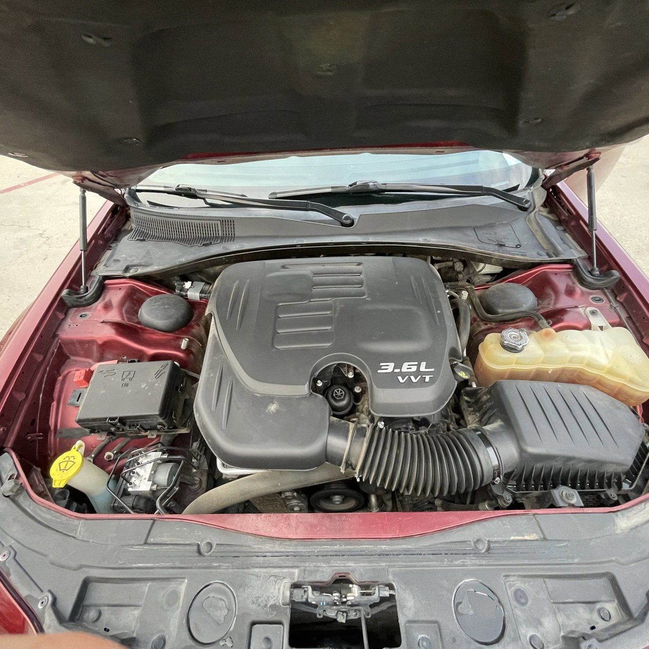 Used 2020 Chrysler 300 Limited image 26