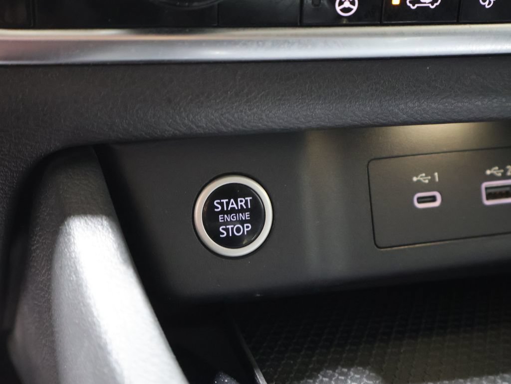 Used 2021 Nissan Rogue SV w/ Premium Package AWD/4WD image 27
