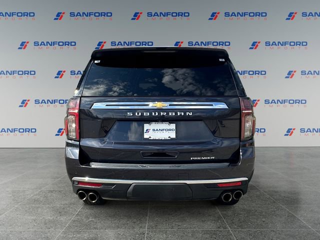 Used 2023 Chevrolet Suburban Premier image 4