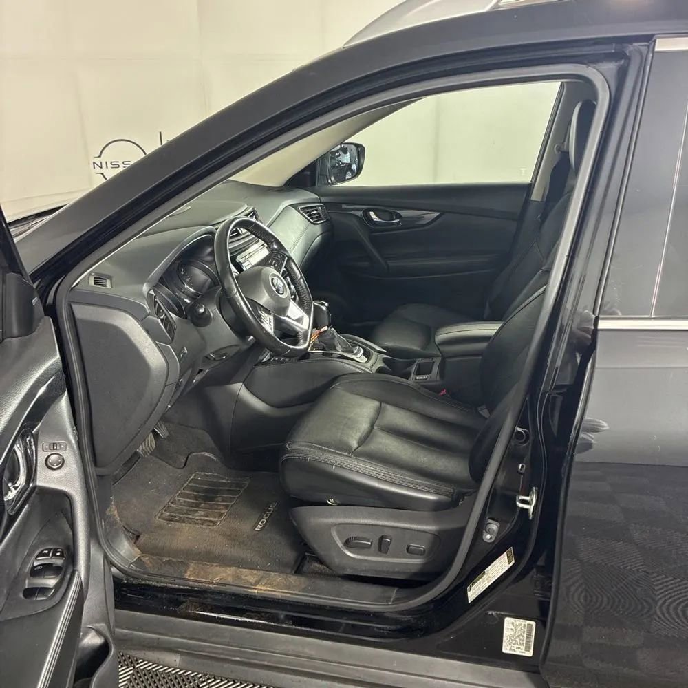 Used 2018 Nissan Rogue SL w/ Premium Package AWD/4WD image 20