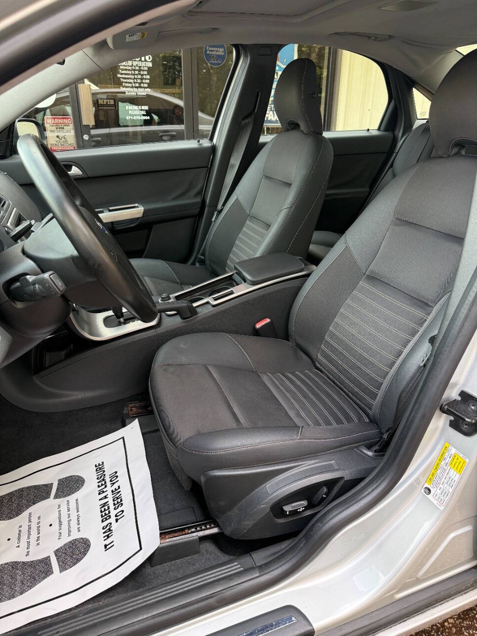 Used 2009 Volvo S40 2.4i FWD image 10