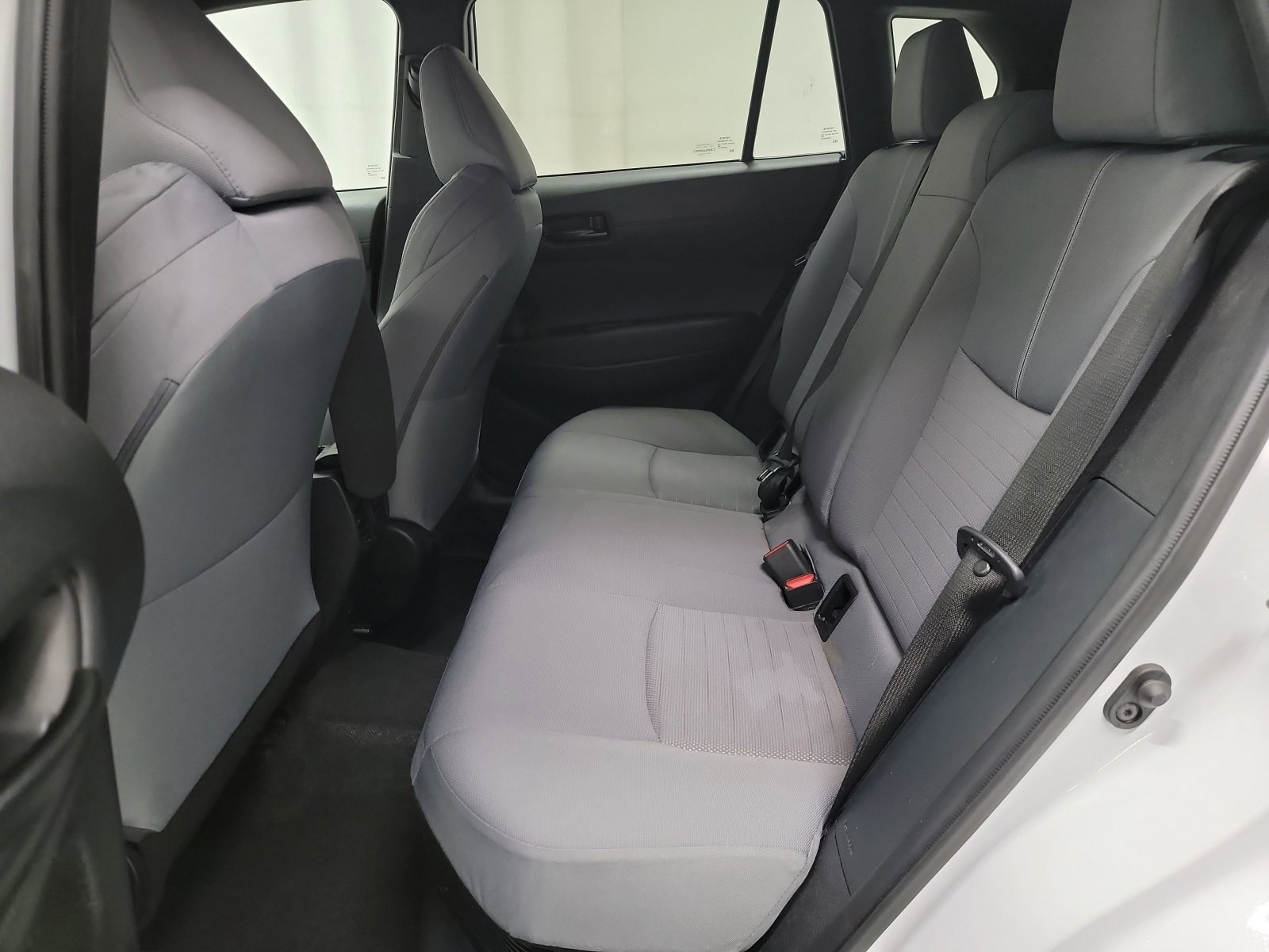 Used 2023 Toyota Corolla Cross SE image 28