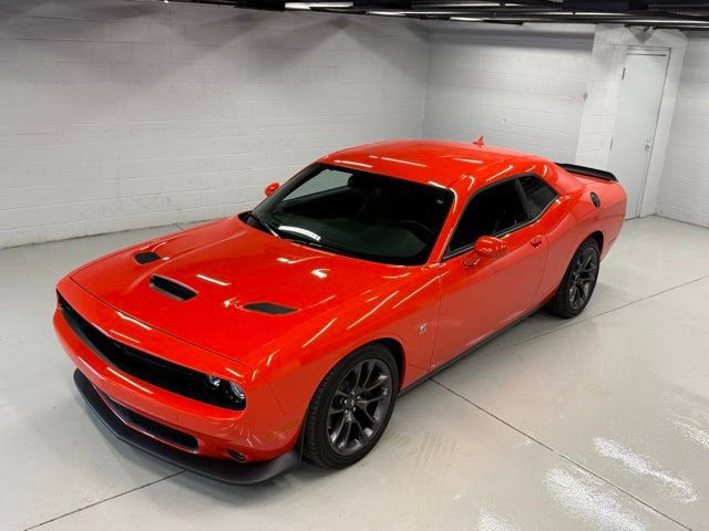 Used 2023 Dodge Challenger R/T Scat Pack RWD image 3