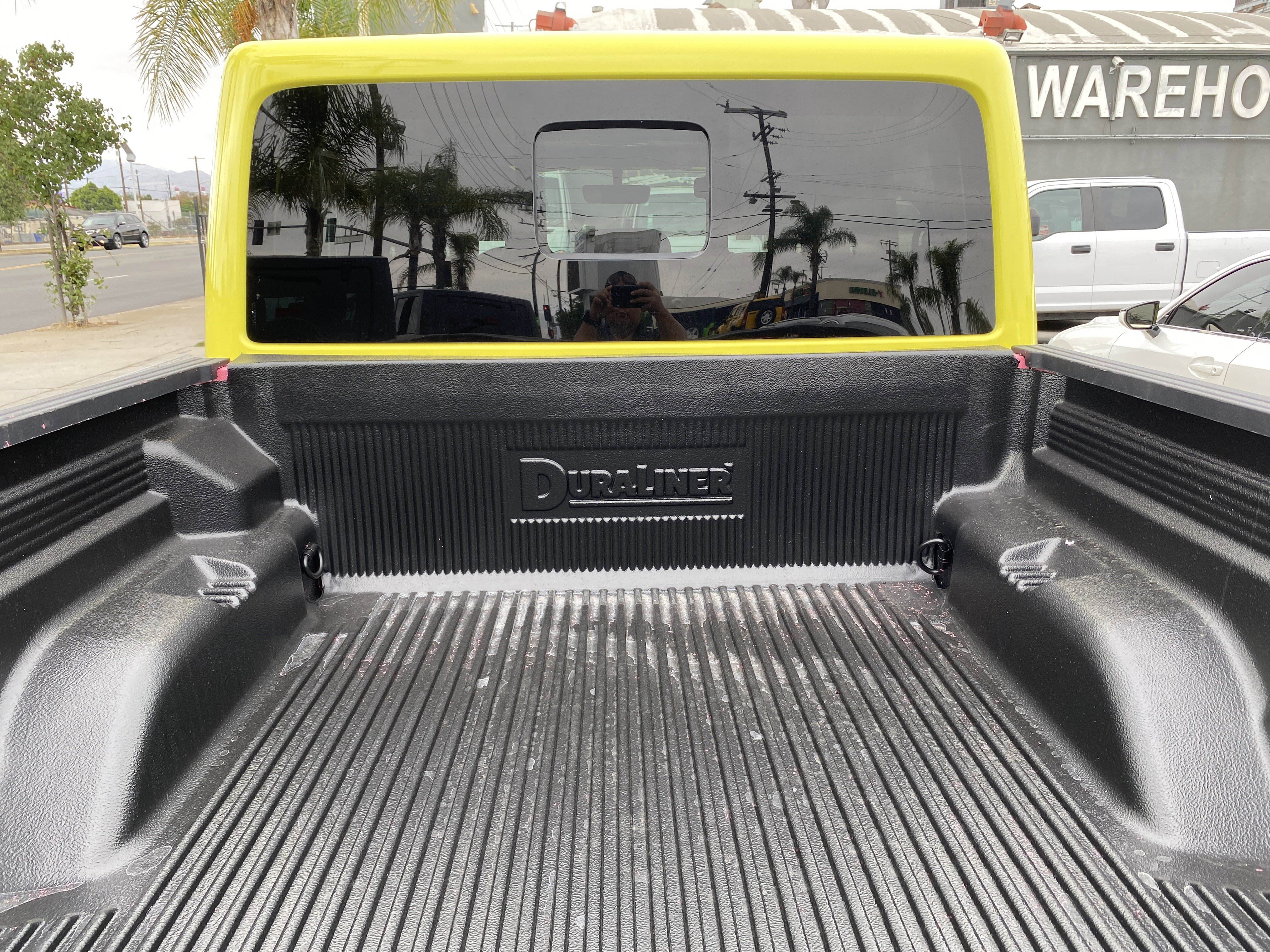 Used 2023 Jeep Gladiator Mojave w/ LED Lighting Group image 16